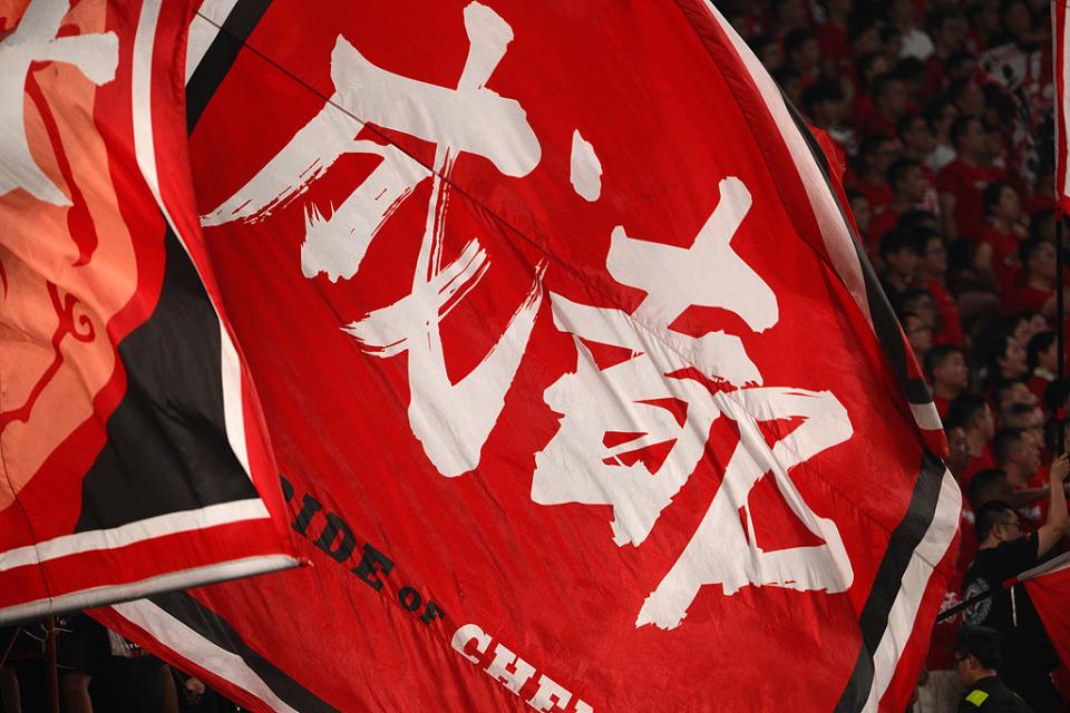 只会拉远球, 他们要求球, 战的责任感