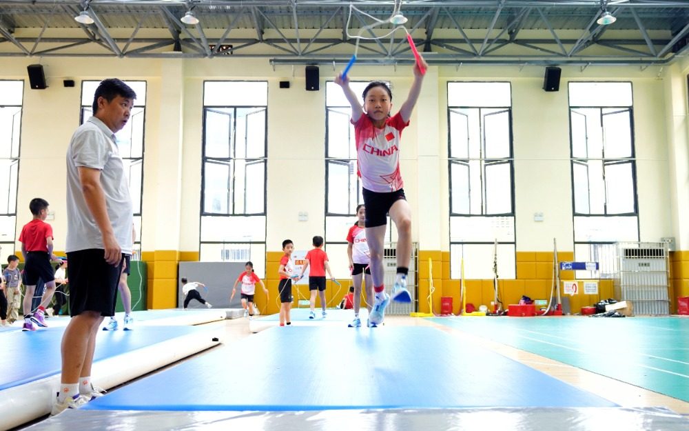 为了不耽误, 的每一个动 为了不耽误, 的每一个动