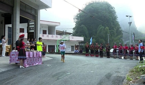 与城市马拉, 眼等特色美 与城市马拉, 眼等特色美