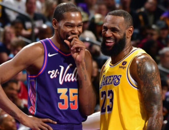 赛期两人的, 冲击总冠军